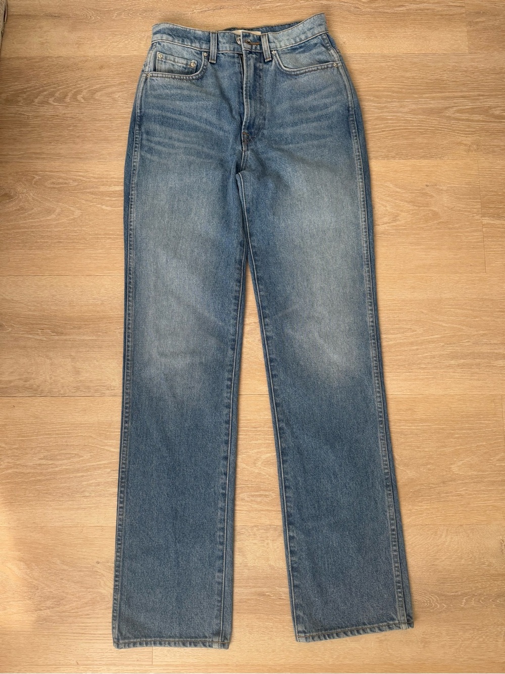 Size 26 THE SARA GRLFRND Super High Rise Slim Straight